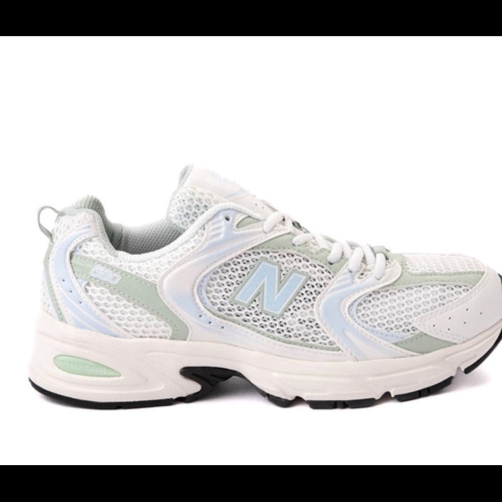 New Balance 530 Sneakers